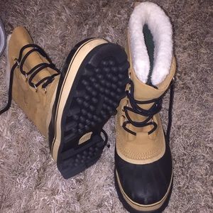SOREL Men's Caribou Waterproof Winter Boots